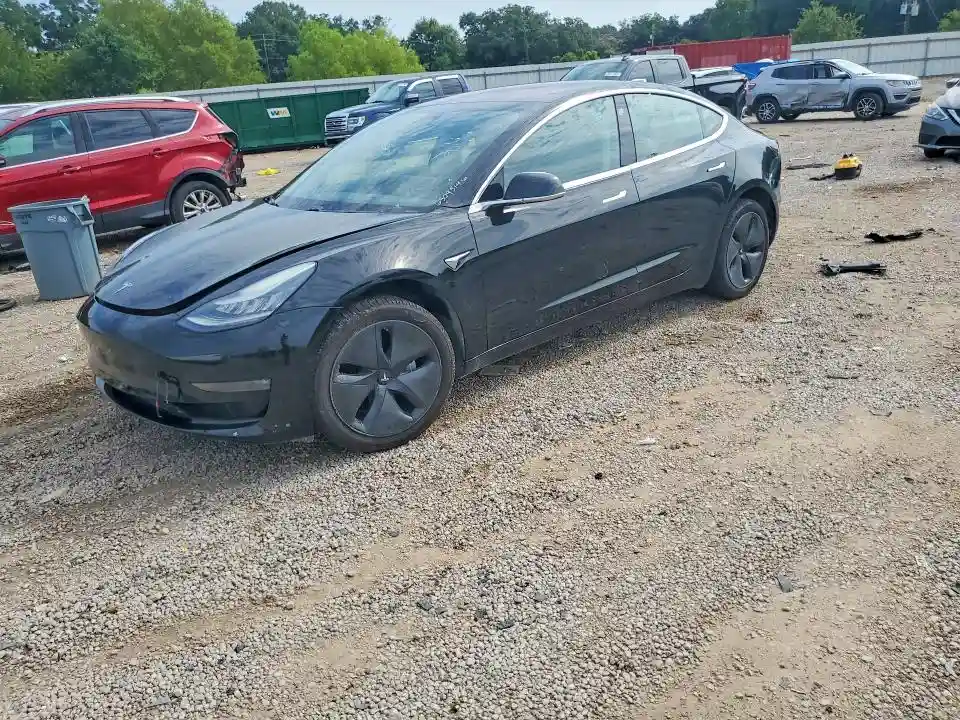 5YJ3E1EA0JF172117 2018 TESLA MODEL 3-0