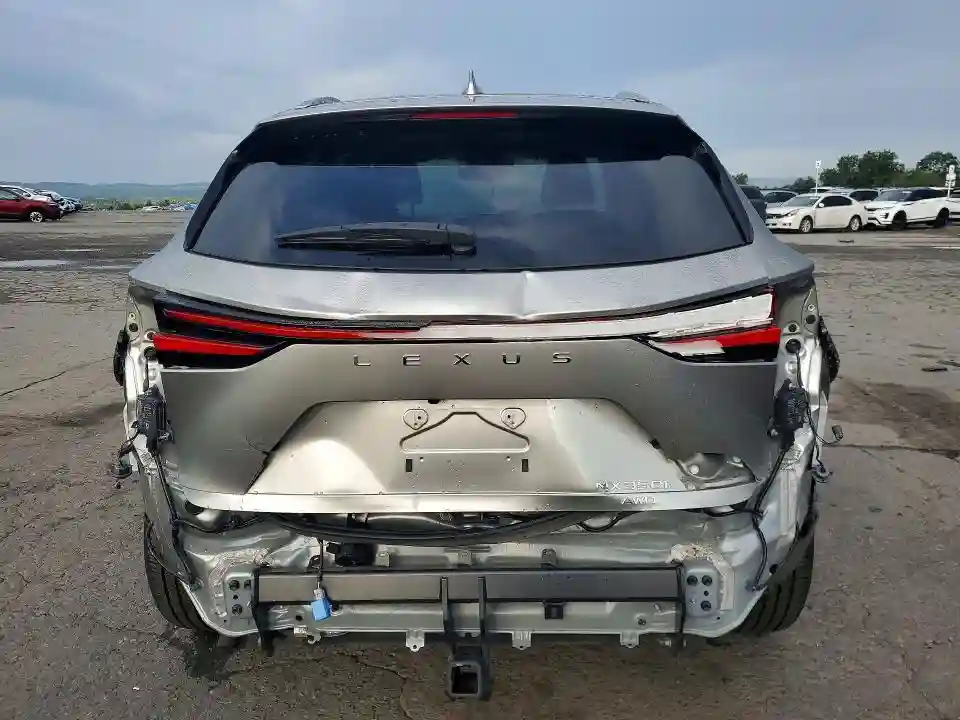 JTJHKCEZ1R2037966 2024 LEXUS NX-5