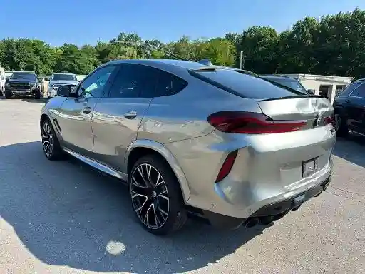 5YMCY0C03P9N63820 2023 BMW X6-1