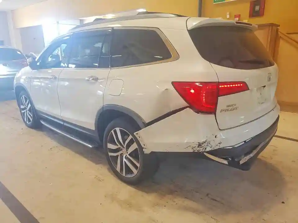 5FNYF6H05HB098030 2017 HONDA PILOT-1