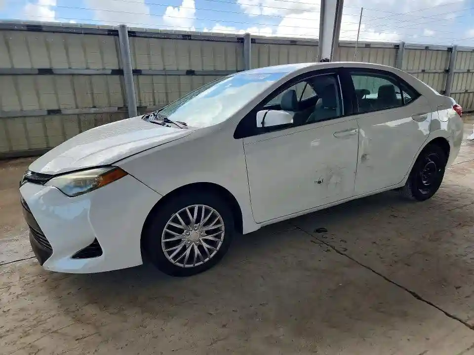 5YFBURHE2KP877602 2019 TOYOTA COROLLA-0