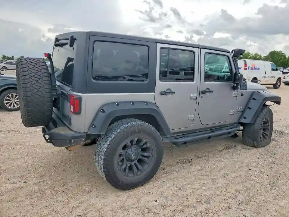 1C4BJWEG7JL845605 2018 JEEP WRANGLER-2