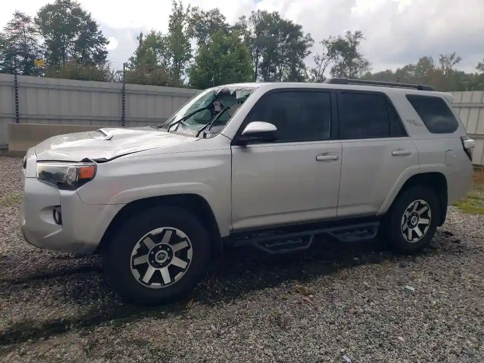 JTEBU5JR5L5772729 2020 TOYOTA 4RUNNER-0