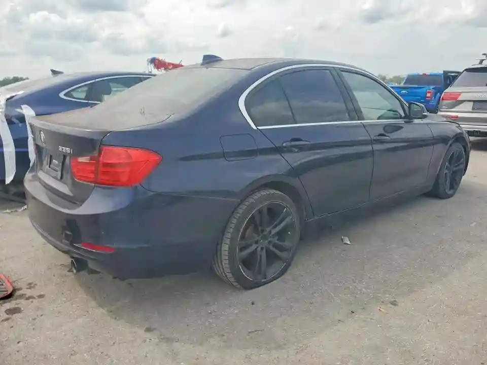 WBA3B9G52FNR94446 2015 BMW 3 SERIES-2