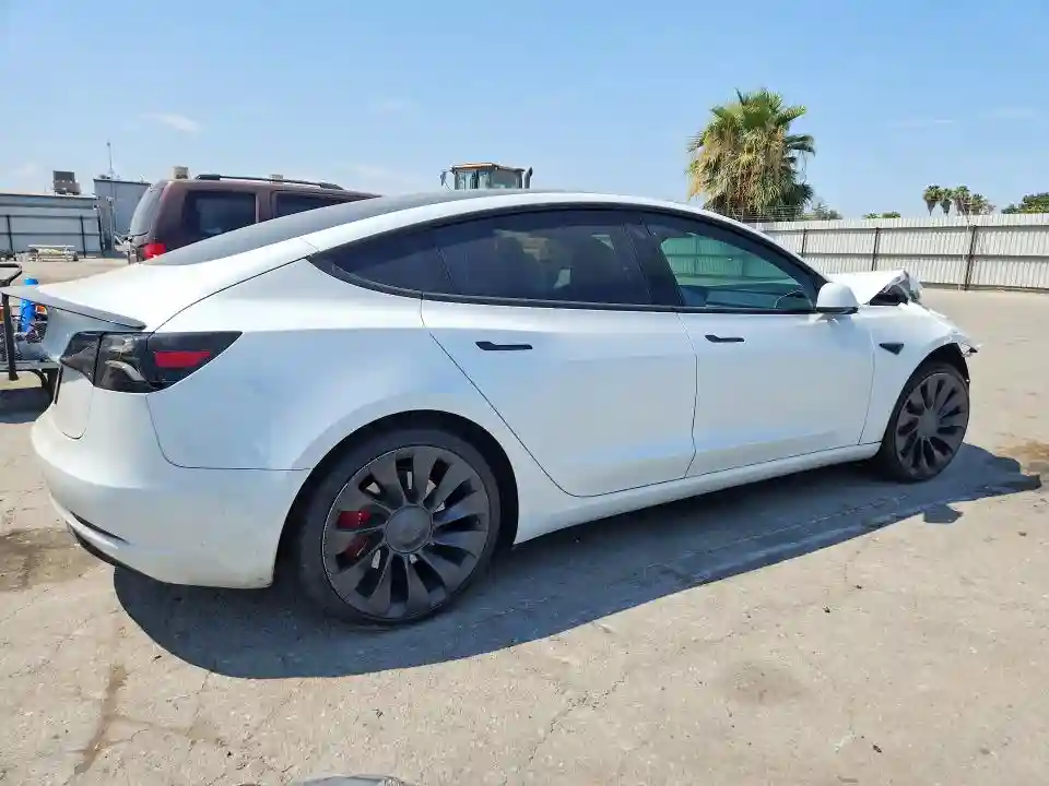 5YJ3E1EC5MF850883 2021 TESLA MODEL 3-2