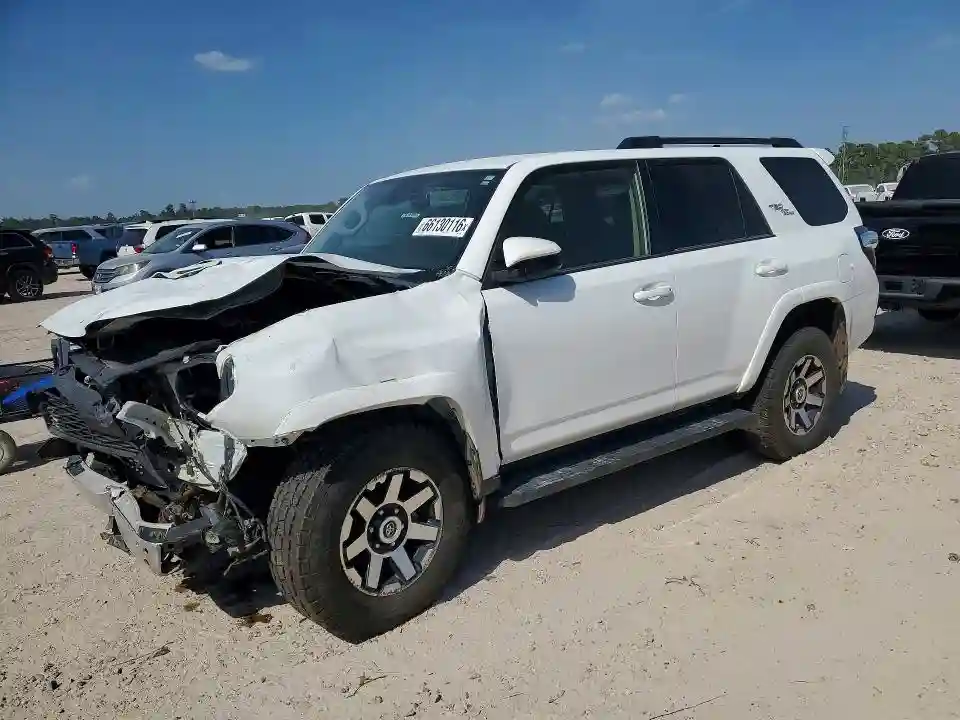 JTEPU5JR6R6252242 2024 TOYOTA 4RUNNER-0