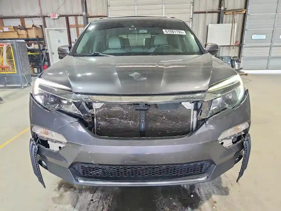 5FNYF6H9XHB104435 2017 HONDA PILOT-4