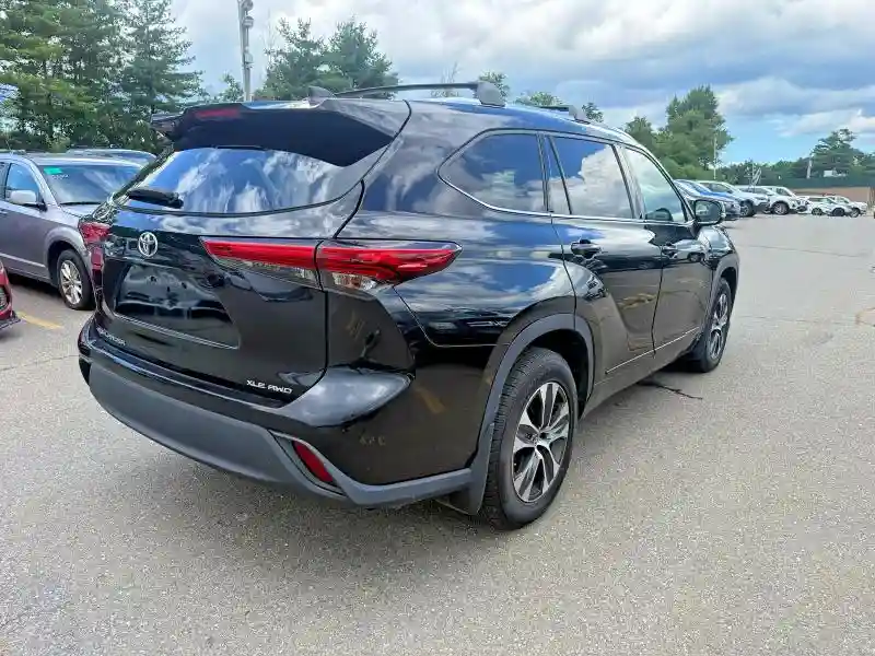 5TDGZRBHXLS002383 2020 TOYOTA HIGHLANDER-3