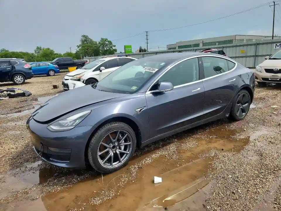 5YJ3E1EA6KF482516 2019 TESLA MODEL 3-0