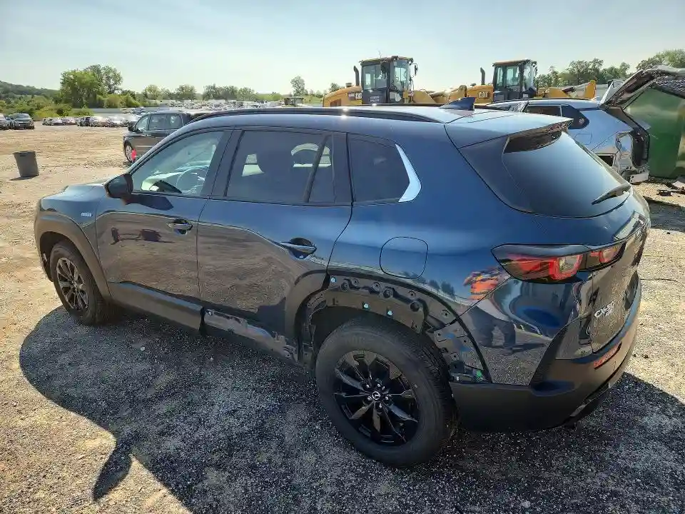 7MMVAADW6SN137540 2025 MAZDA CX-50-1