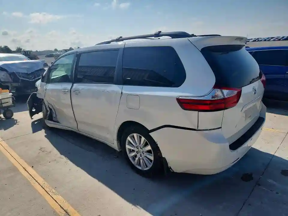 5TDDZ3DC0HS167609 2017 TOYOTA SIENNA-1