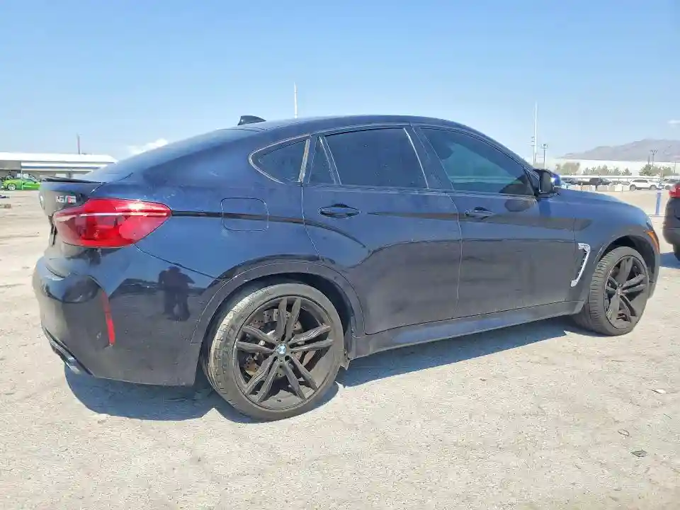 5YMKW8C51J0Y74542 2018 BMW X6 X6 M-2