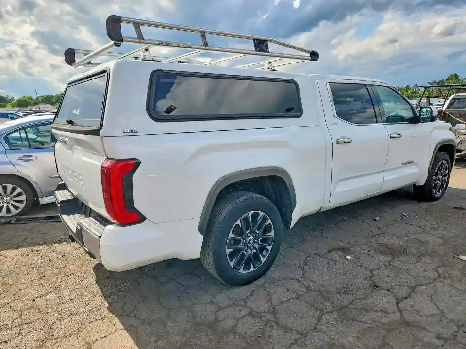 5TFJC5EC1NX001751 2022 TOYOTA TUNDRA-2