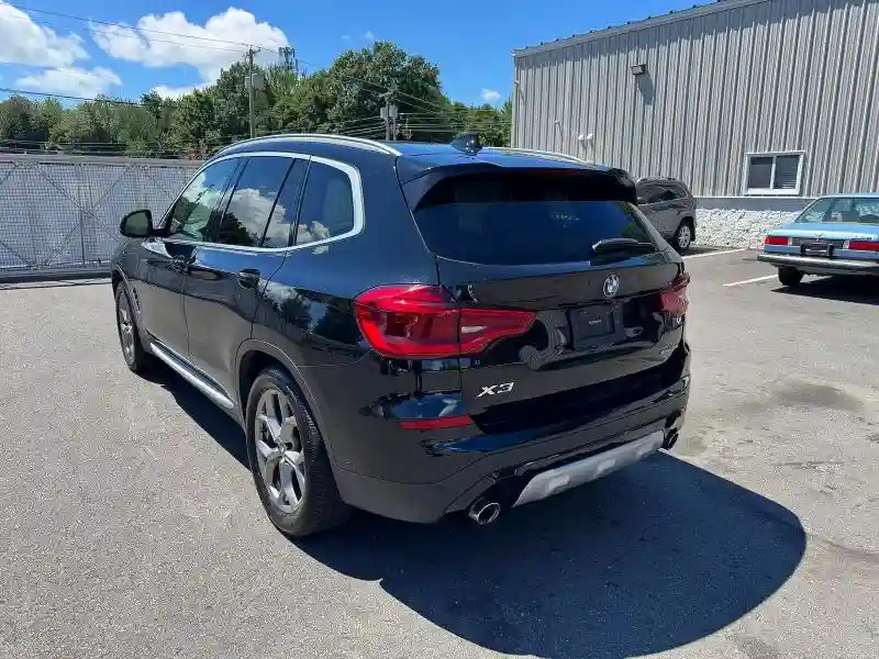 5UXTY3C02M9F68322 2021 BMW X3-1