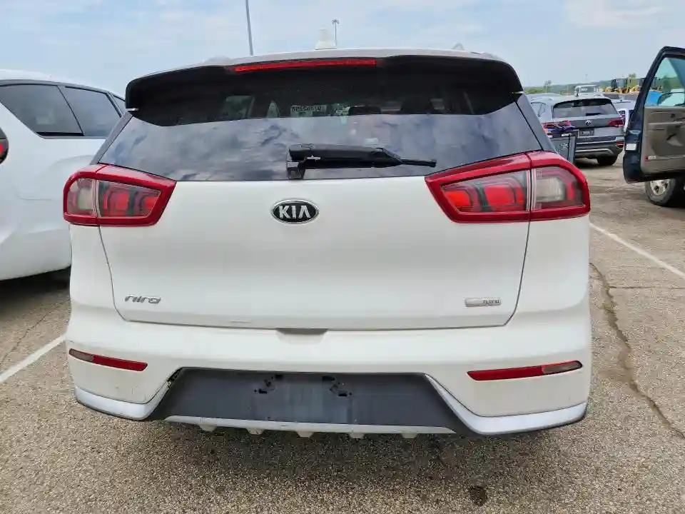KNDCB3LC6K5265378 2019 KIA NIRO-5