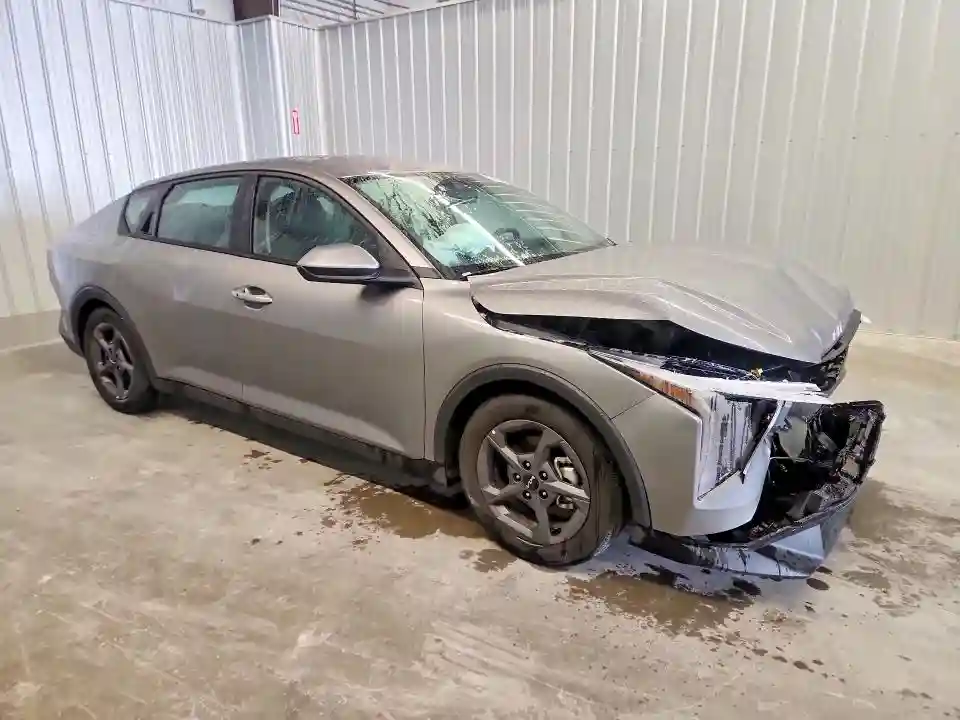 3KPFT4DE1TE255105 2026 KIA K4 LXS-3