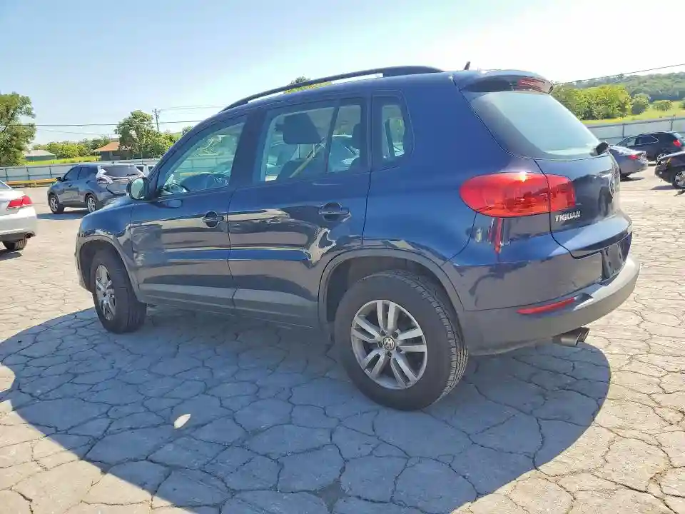WVGAV7AX7GW586595 2016 VOLKSWAGEN TIGUAN-1