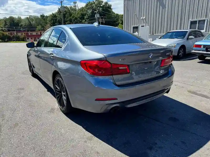 WBAJA7C59JWA74016 2018 BMW 5 SERIES-1