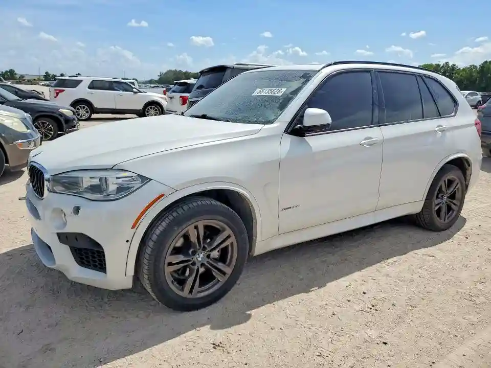 5UXKR0C5XF0P03666 2015 BMW X5-0