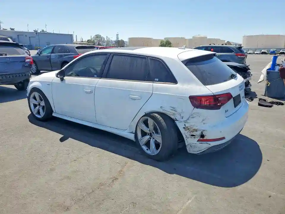 WAUVPBFF2GA138262 2016 AUDI A3-1