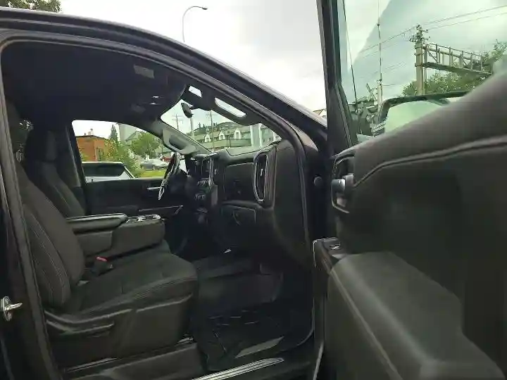 1GCUYEET9MZ104871 2021 CHEVROLET SILVERADO-4