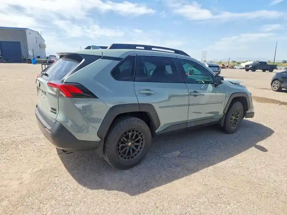 2T3S1RFV8MW213972 2021 TOYOTA RAV4-2
