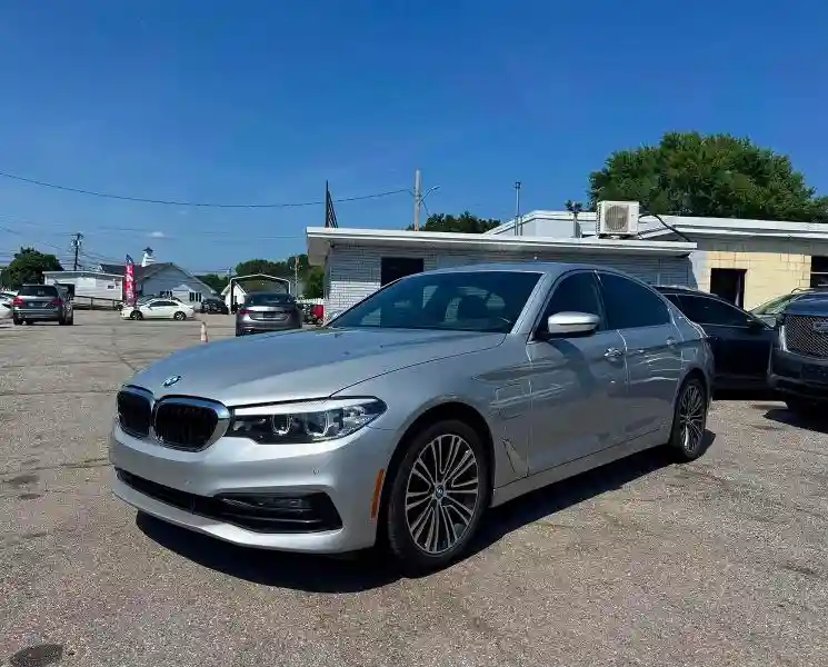 WBAJB1C56JB084145 2018 BMW 5 SERIES-1