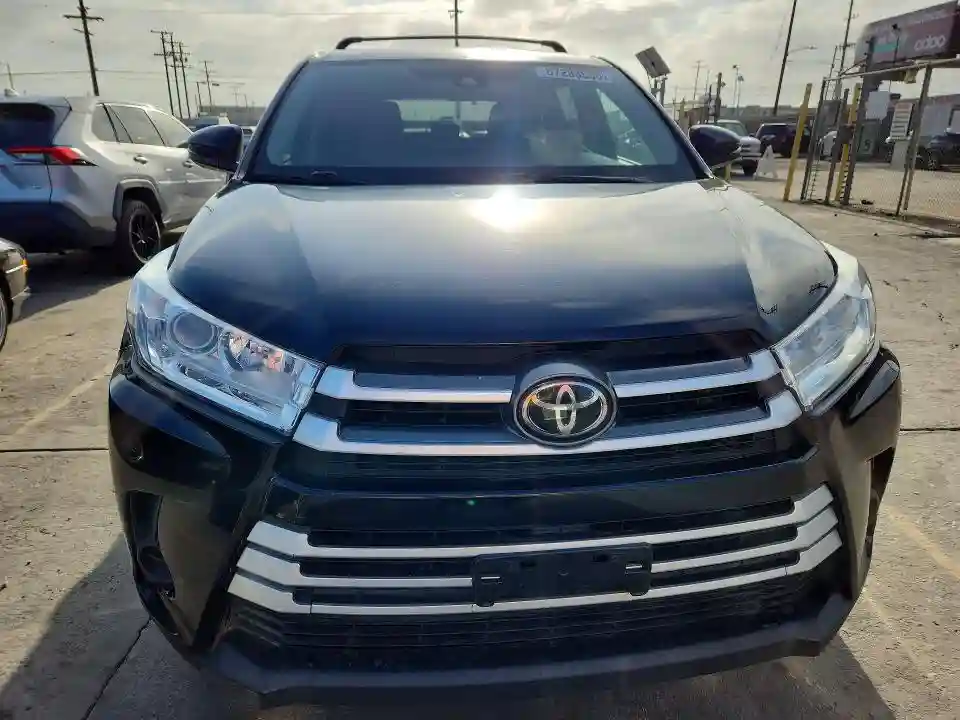 5TDZARFH8KS054278 2019 TOYOTA HIGHLANDER-4