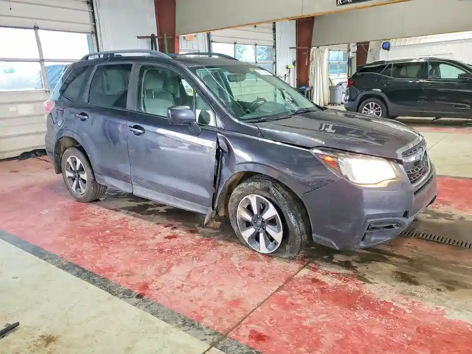 JF2SJAEC2HH453081 2017 SUBARU FORESTER-3