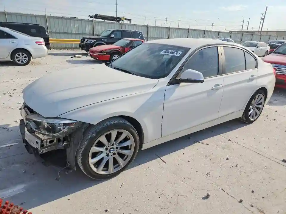 WBA8E1G5XJNU89956 2018 BMW 3 SERIES-0