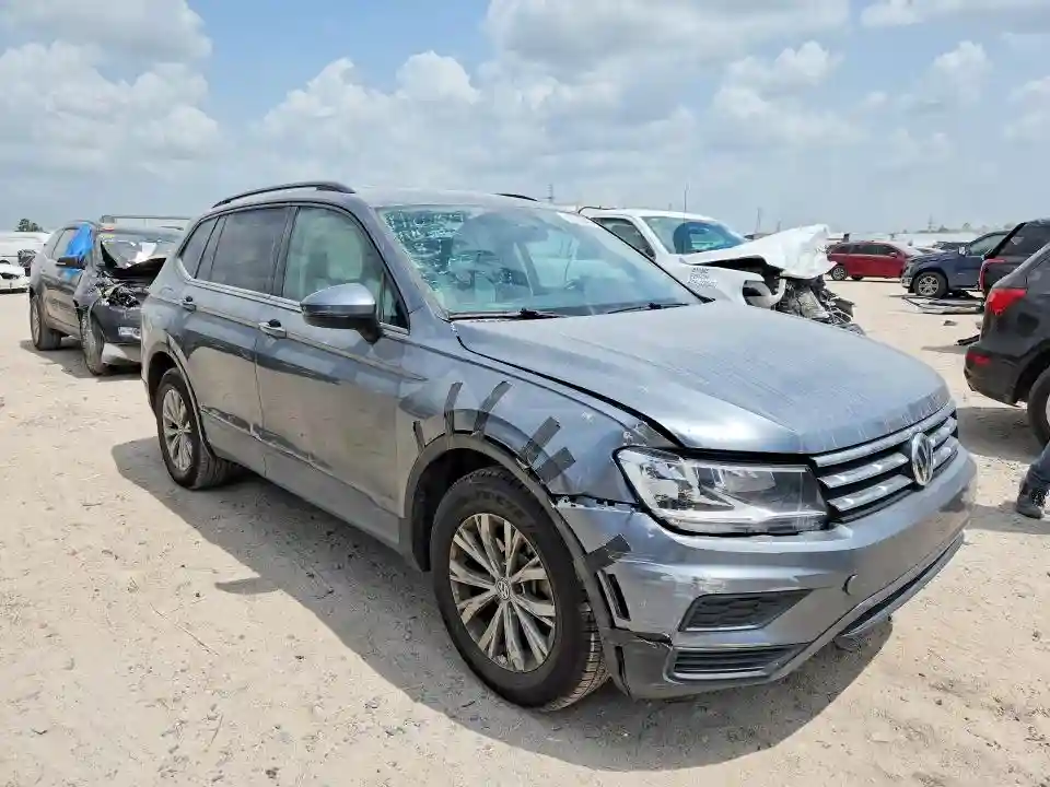3VV1B7AX2LM151234 2020 VOLKSWAGEN TIGUAN-3