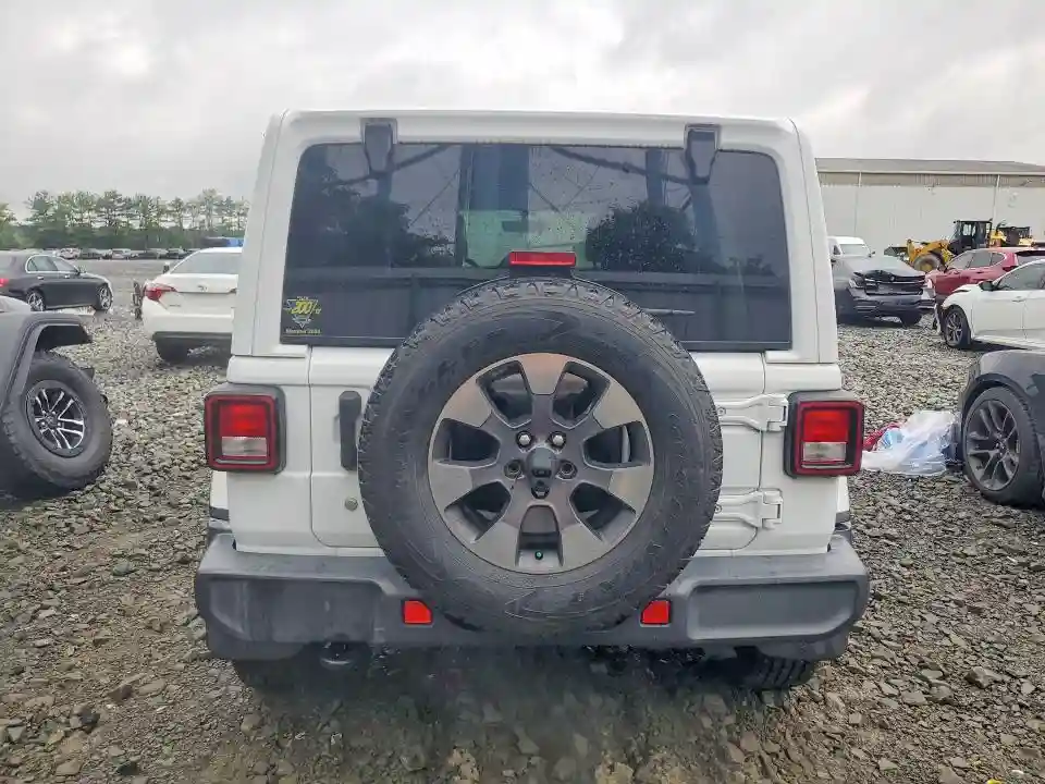 1C4HJXEG8JW325444 2018 JEEP WRANGLER-5