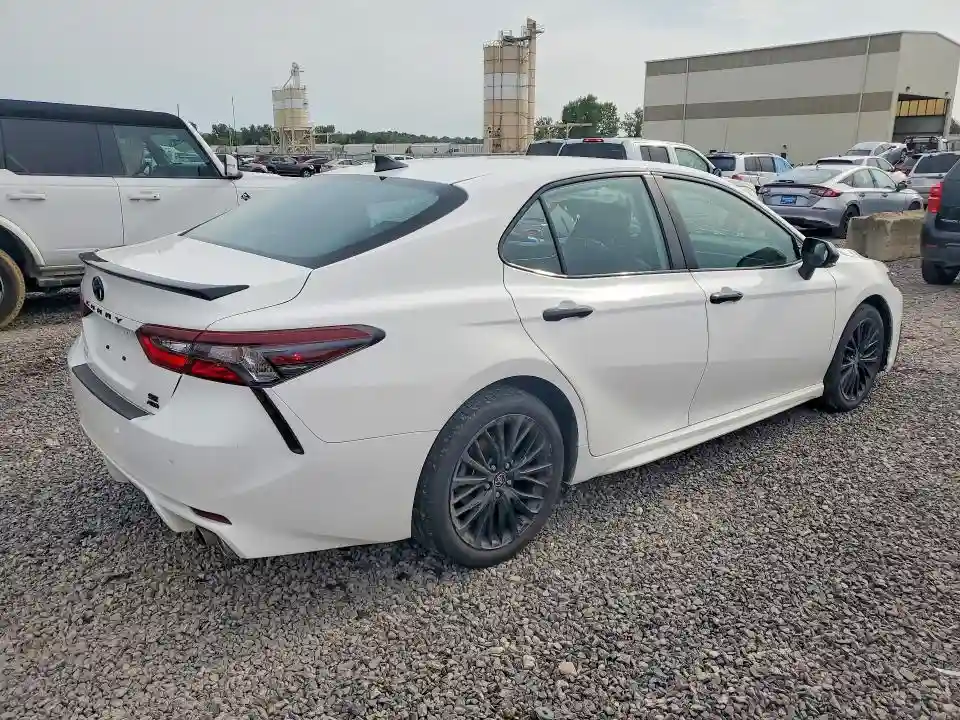 4T1T11BK7MU044795 2021 TOYOTA CAMRY-2