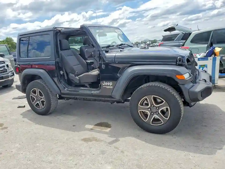 1C4GJXAN4LW227143 2020 JEEP WRANGLER-3