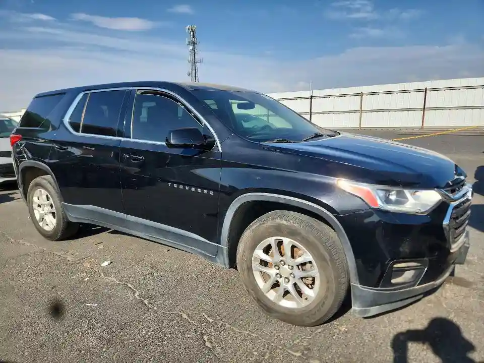 1GNERFKW2JJ232392 2018 CHEVROLET TRAVERSE-3