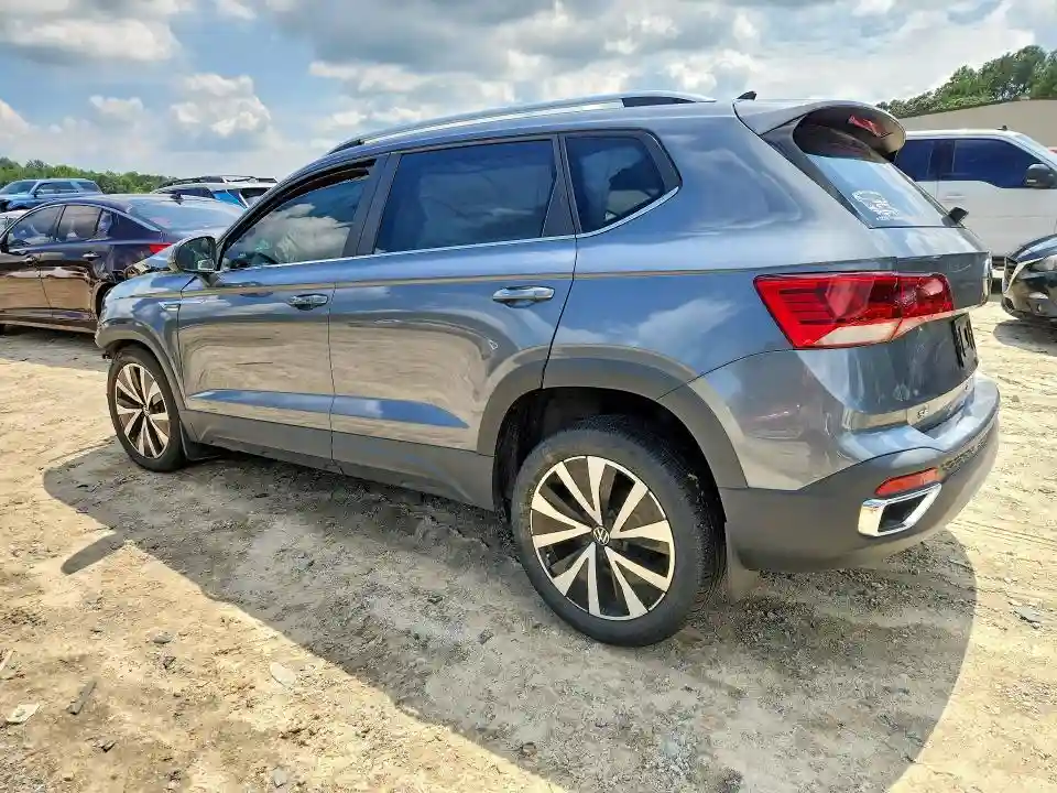 3VVYX7B21PM317302 2023 VOLKSWAGEN TAOS SE-1