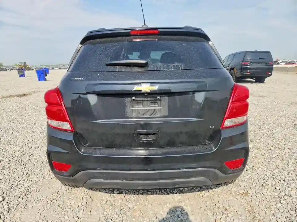 KL7CJLSB8KB748395 2019 CHEVROLET TRAX-5