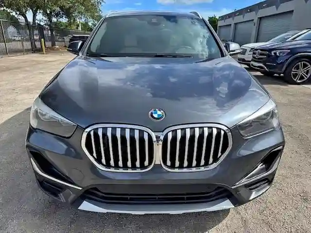 WBXJG7C0XL5P55560 2020 BMW X1-4