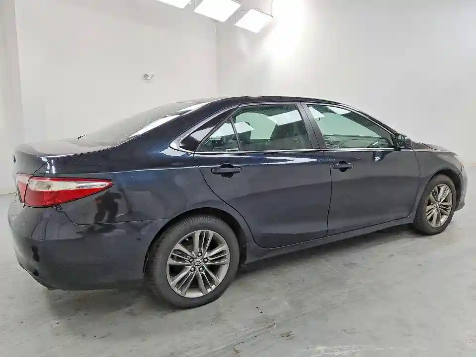 4T1BF1FK0GU585117 2016 TOYOTA CAMRY-2