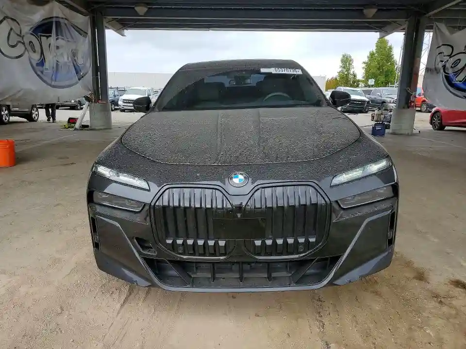 WBA33EJ04RCP67312 2024 BMW 7 SERIES-4