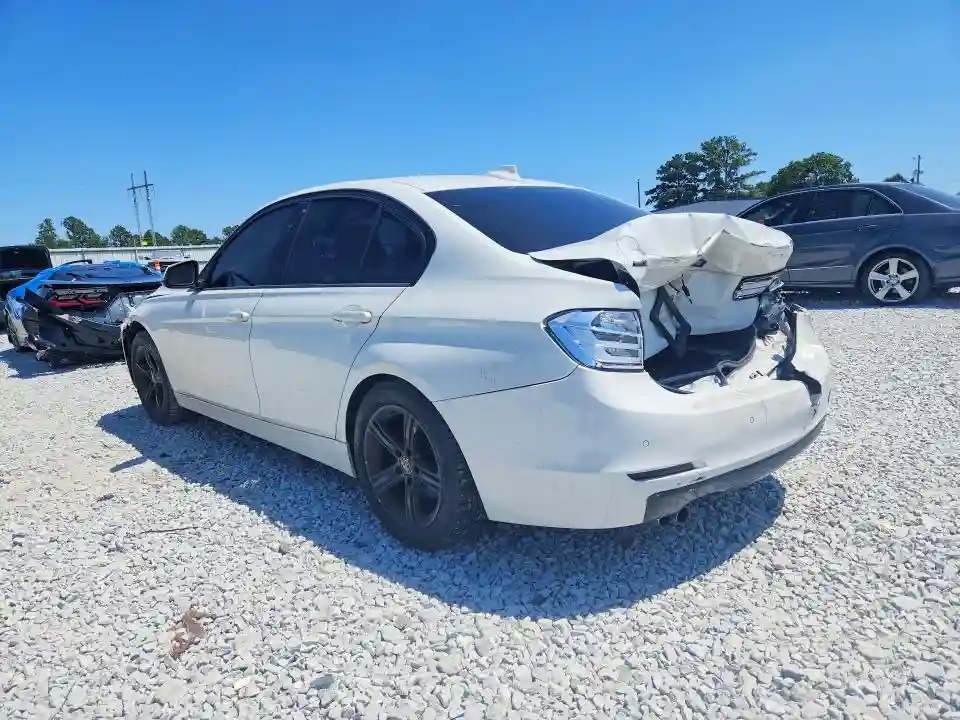 WBA3A5C50FF609901 2015 BMW 3 SERIES-1