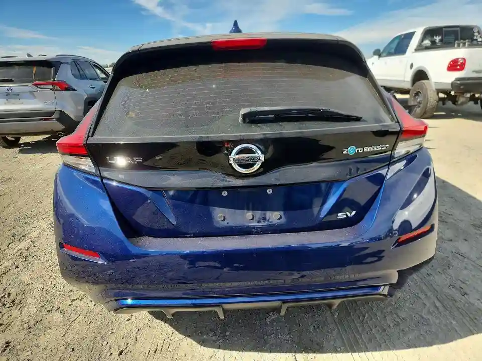 1N4AZ1CP4JC301868 2018 NISSAN LEAF-5