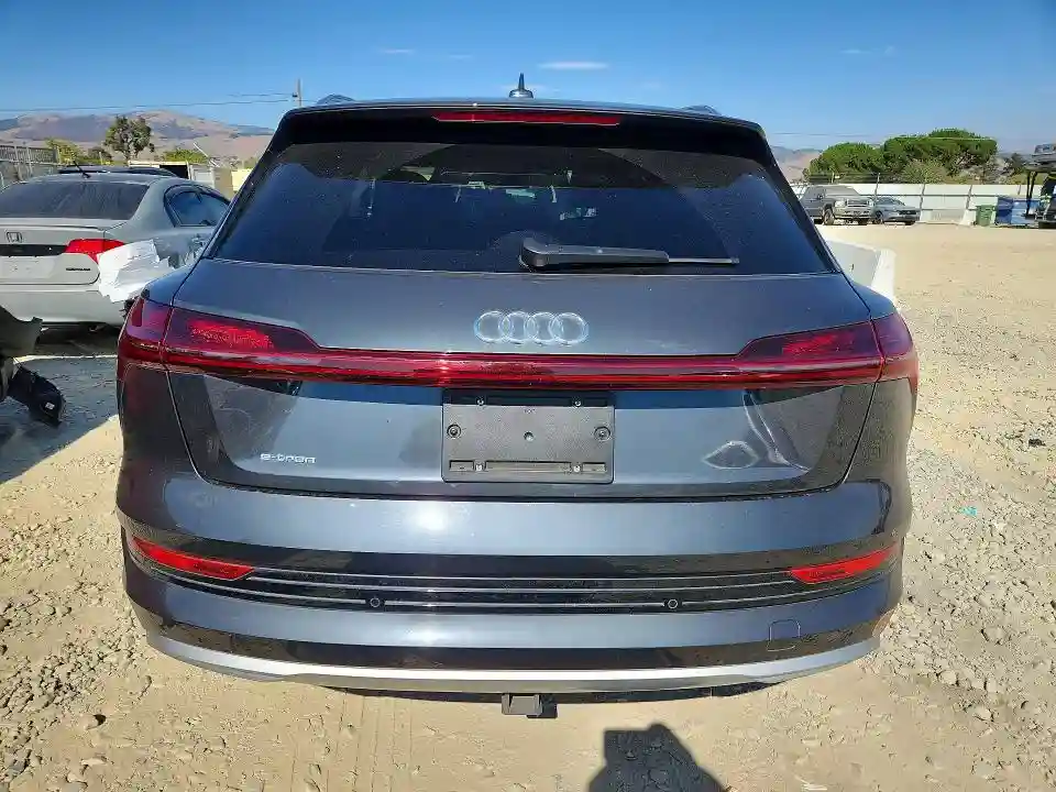WA1VABGE3KB022561 2019 AUDI E-TRON-5