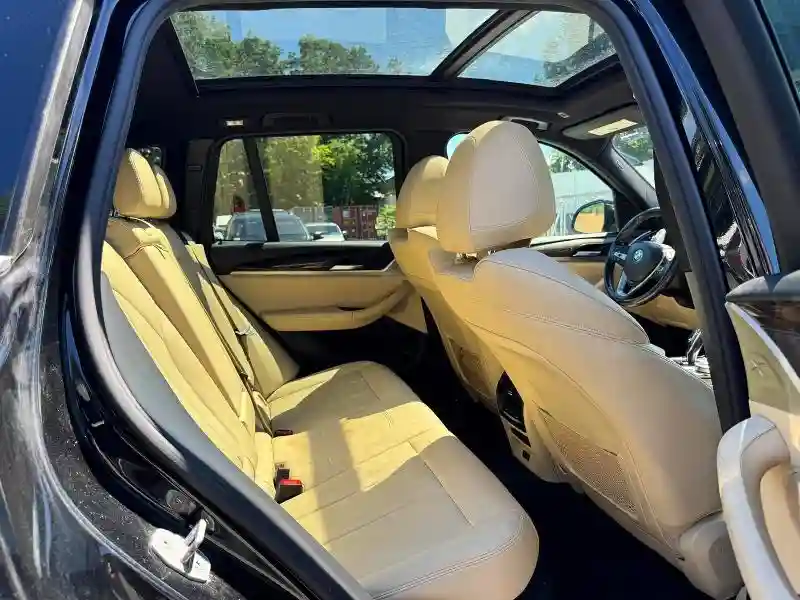 5UXTY3C02M9F68322 2021 BMW X3-5