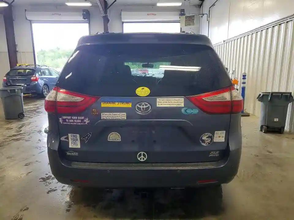 5TDDZ3DC8HS150749 2017 TOYOTA SIENNA-5