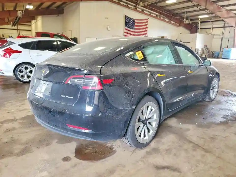 5YJ3E1EB3MF848816 2021 TESLA MODEL 3-2