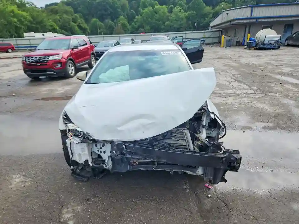 4T4BF1FK8GR583766 2016 TOYOTA CAMRY-4