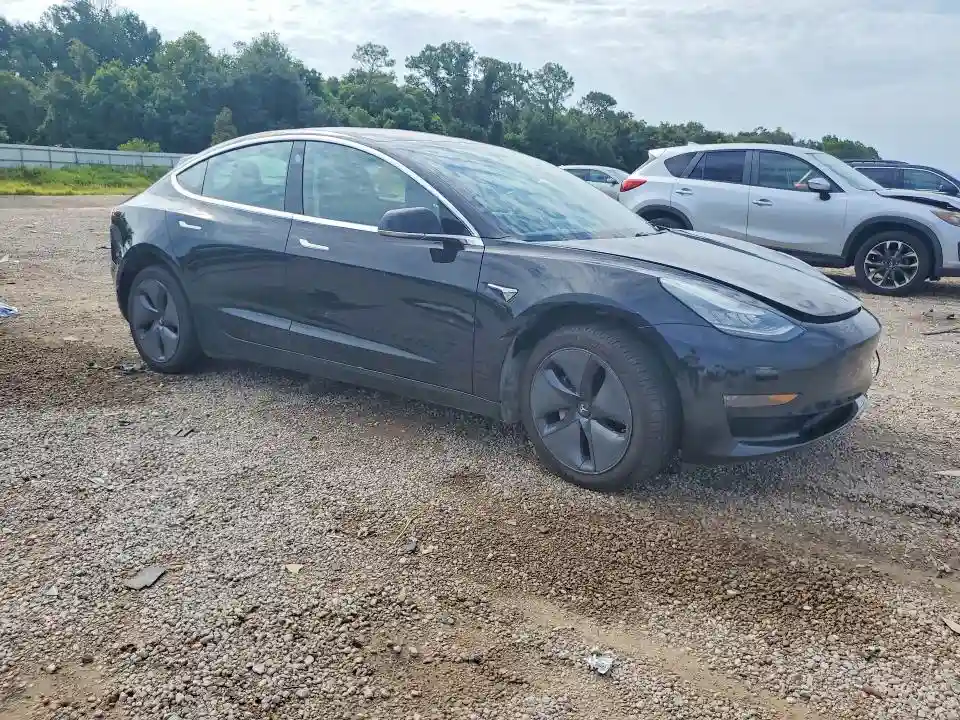 5YJ3E1EA0JF172117 2018 TESLA MODEL 3-3
