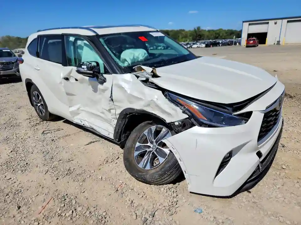 5TDGZRBH7MS548804 2021 TOYOTA HIGHLANDER-3