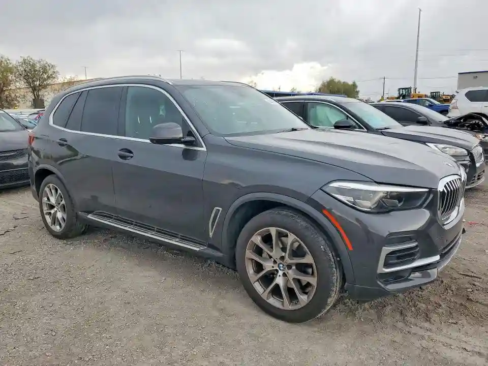 5UXCR4C09P9N44636 2023 BMW X5-3